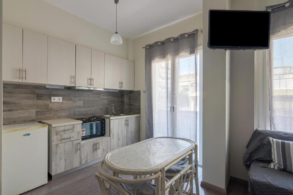 Lovely Studio Apartment For 2 Ppl In Athens Exterior photo