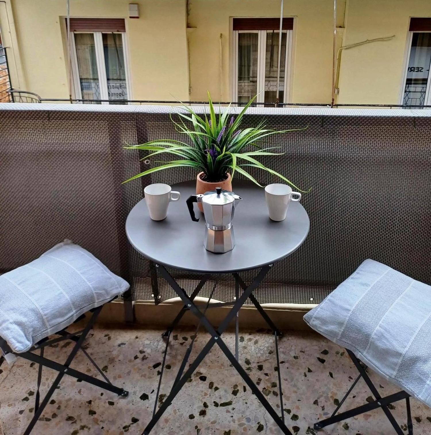 Lovely Studio Apartment For 2 Ppl In Athens Exterior photo